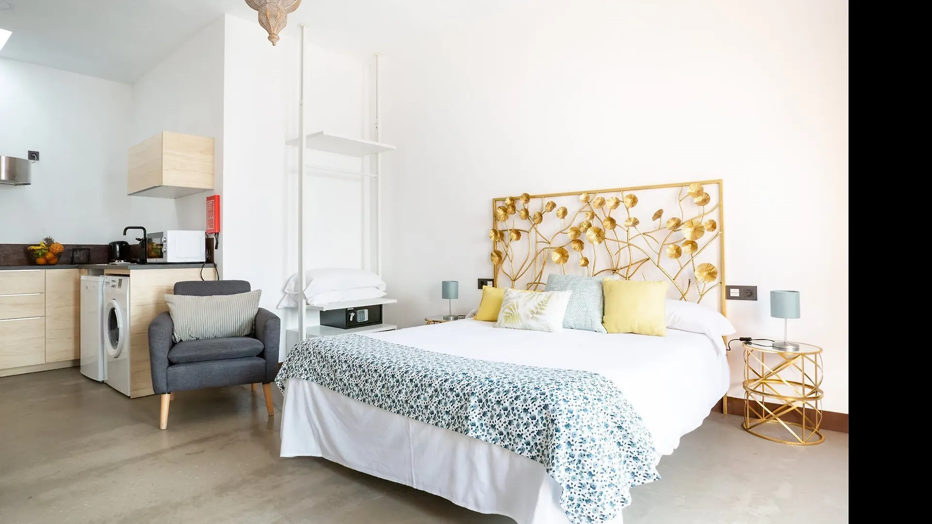 *** Hotel El Charco Suites Arrecife  Spanien